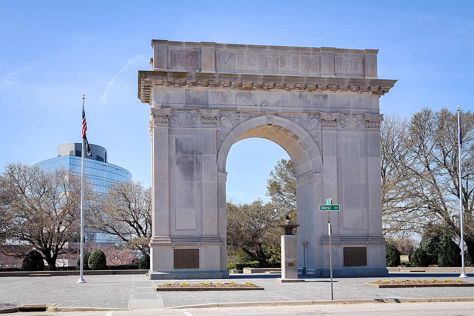 Victory Arch in Newport News.