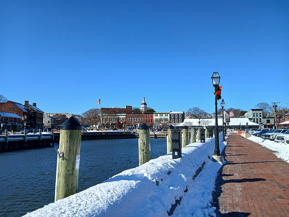 Central harbor and docks in Annapolis.